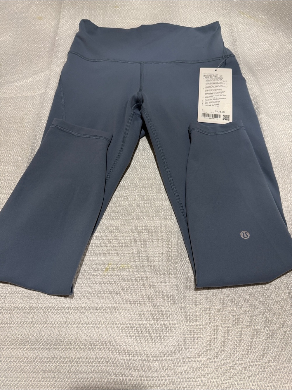 Lululemon NWT Blue High-Rise Leggings with pockets. Sz 8